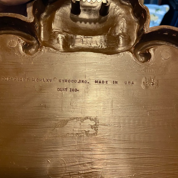 Rare Syroco Hollywood Regency Tuscan wall planter - Picture 7 of 7